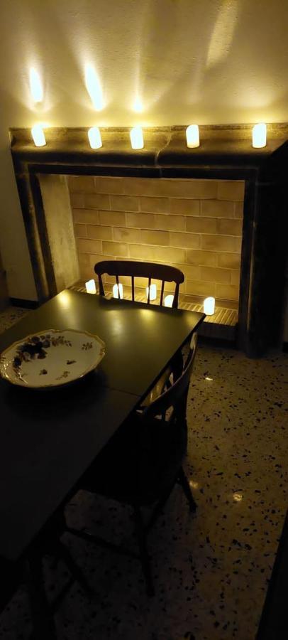 ブラッチャーノLa Casa Sotto Il Castelloアパートメント エクステリア 写真