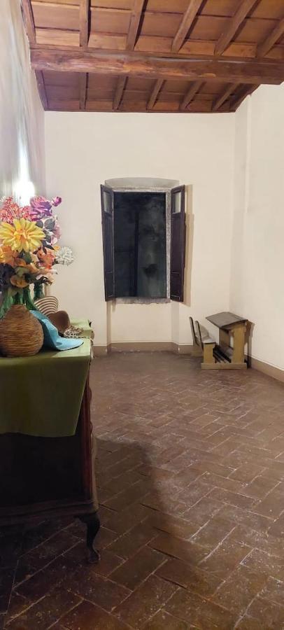 ブラッチャーノLa Casa Sotto Il Castelloアパートメント エクステリア 写真