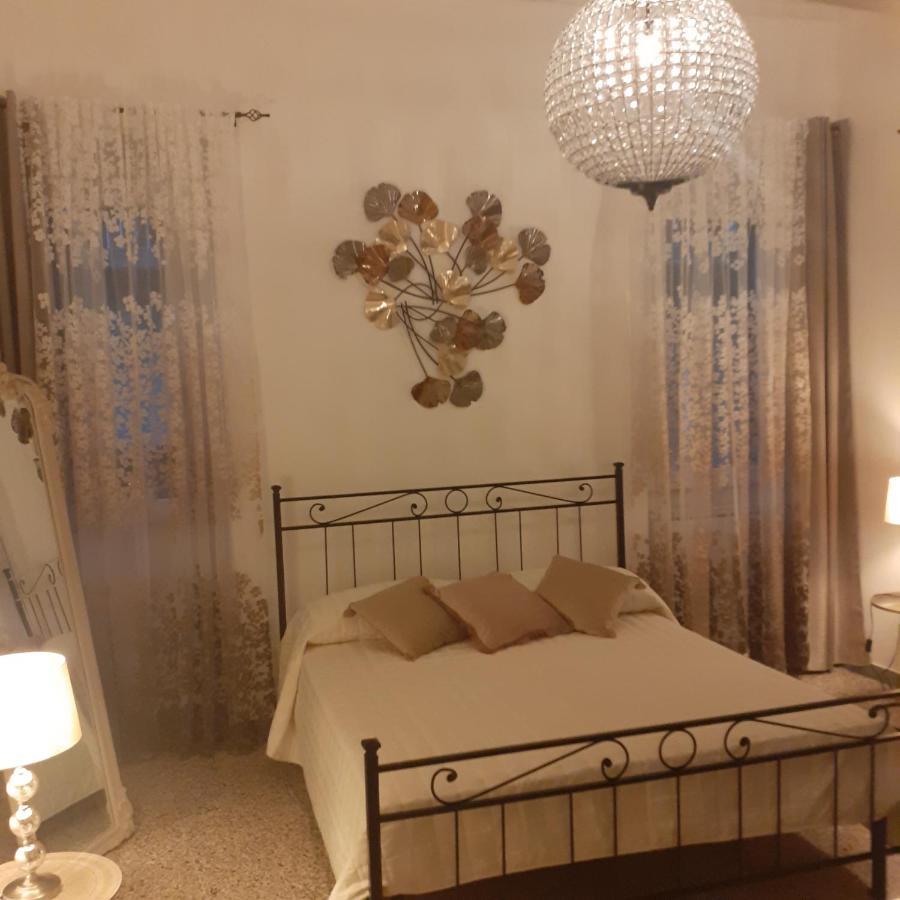 ブラッチャーノLa Casa Sotto Il Castelloアパートメント エクステリア 写真