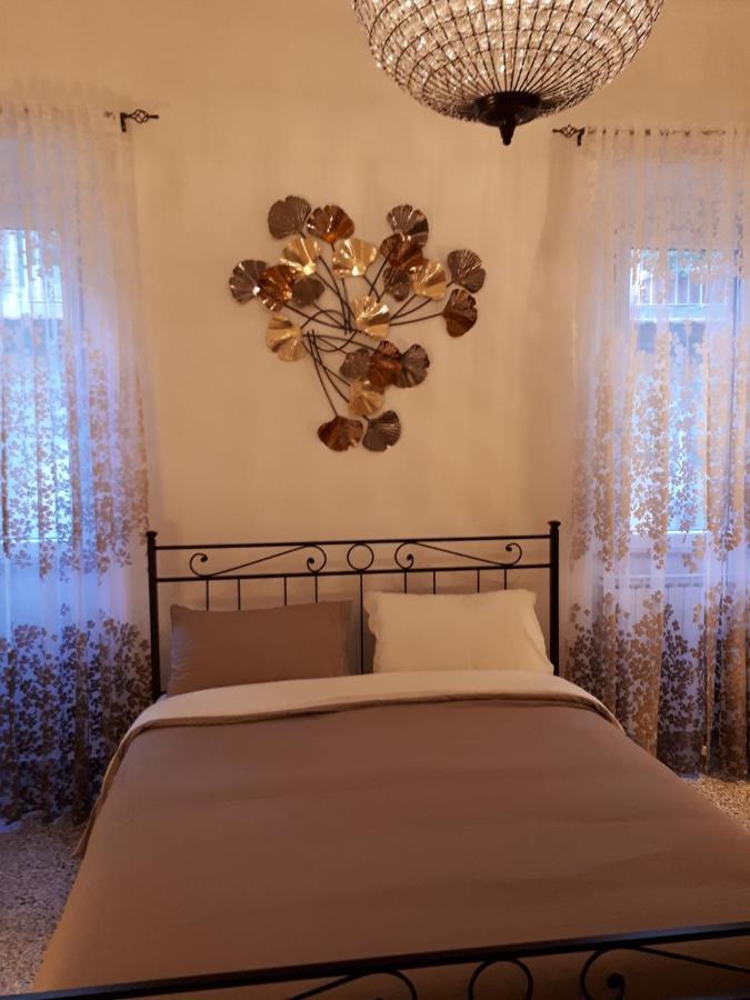 ブラッチャーノLa Casa Sotto Il Castelloアパートメント エクステリア 写真
